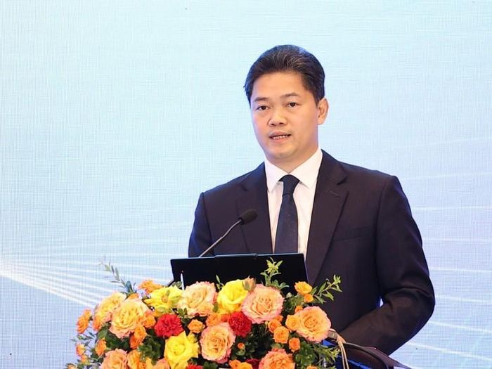Uỷ viên dự khuyết Trung ương Đàng, Thứ trưởng Thường trực Bộ Y tế, TS.BS Vũ Mạnh Hà phát biểu chỉ đạo. Ảnh: Trần Minh
