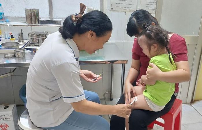 Thước đo cuối cùng của đổi mới y tế cơ sở là người dân có được chăm sóc sức khỏe tốt hơn. Ảnh: Mimosa