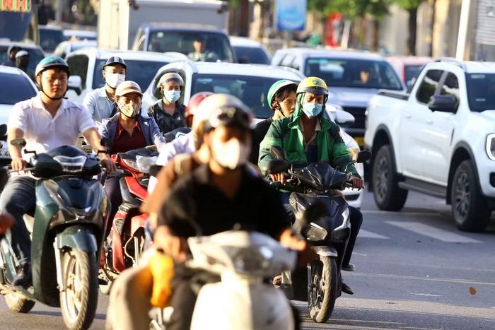 Nhiều người lựa chọn rời Thủ đô trong buổi sáng để tránh thời điểm giao thông cao điểm