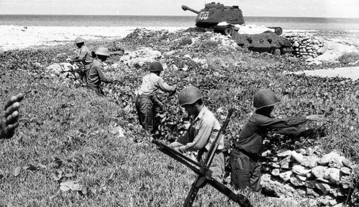T-34-85 không nhất thiết phải là chiếc xe tăng mạnh nhất để có giá trị. Nó có thể đóng vai trò như một cầu nối công nghệ và tổ chức, giúp lực lượng thiết giáp tích lũy kinh nghiệm trước khi chuyển sang những nền tảng hiện đại hơn.