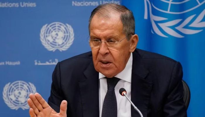 "Không hề có tối hậu thư nào từ chúng tôi", Ngoại trưởng Nga Sergei Lavrov trả lời báo chí ngày 28/8, khi được hỏi về thông tin Moscow đã đưa ra yêu cầu cứng rắn với Washington liên quan việc Mỹ hỗ trợ Ukraine tiến hành các cuộc tập kích vào lãnh thổ Nga.