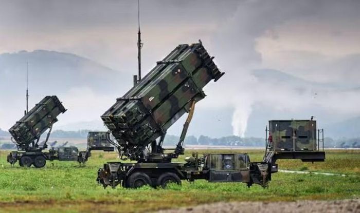 NATO cho biết, cơ sở sản xuất tên lửa Patriot đầu tiên tại châu Âu, đặt ở Đức, dự kiến bắt đầu hoạt động trong tháng 9 và bàn giao những sản phẩm đầu tiên từ đầu năm 2027. Lô hàng đầu tiên sẽ được chuyển cho Đức, Hà Lan, Romania và Tây Ban Nha.