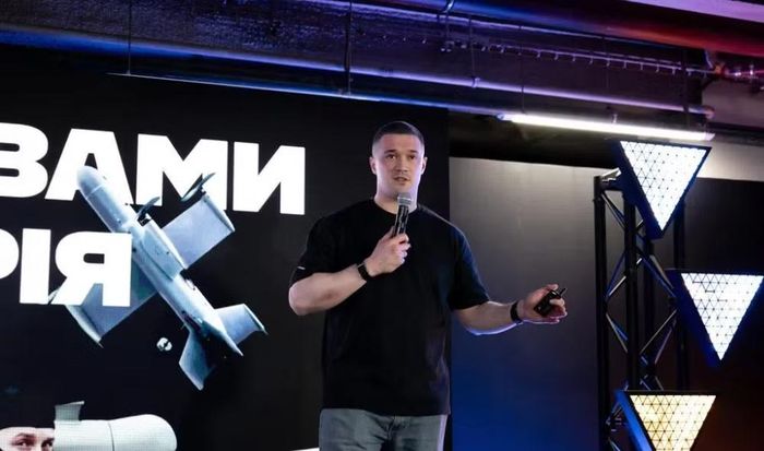 Ông cũng khẳng định vẫn tiếp tục làm việc tại Ukraine về các dự án tăng cường năng lực quốc phòng và thu hút nguồn lực quốc tế.