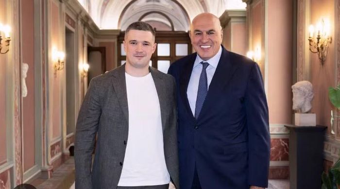 Bộ trưởng Quốc phòng Italy Guido Crosetto từng ca ngợi Fedorov, 35 tuổi, là nguồn động lực cho đổi mới quân sự và "một trong những người đã viết lại hoàn toàn các quy tắc trên chiến trường".