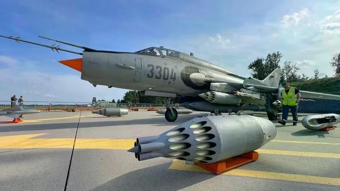 Giải pháp này giúp Su-17 trở thành một trong những dòng máy bay tấn công chủ lực của Liên Xô trong nhiều năm. Nó cũng mở đường cho các biến thể phát triển sâu hơn như Su-20 và Su-22, được sử dụng tại nhiều quốc gia.