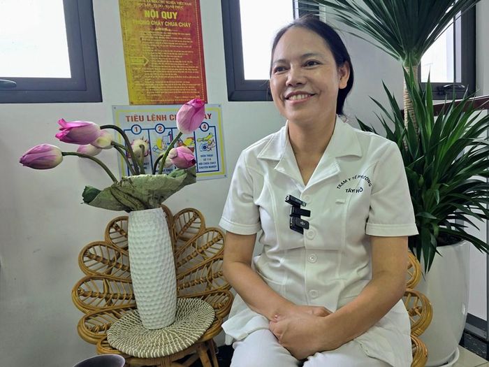 Bà Trần Thị Thủy, phụ trách Cơ sở cho biết, cán bộ, nhân viên tại Cơ sở luôn đề cao tinh thần chăm sóc các cụ tận tụy, bằng trái tim, tâm hồn và sự nhiệt huyết