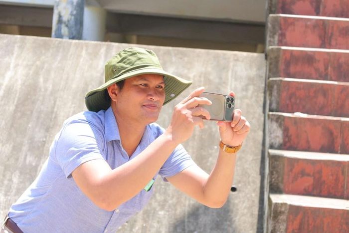Anh Hồ Văn Bảo hỗ trợ thực hiện video