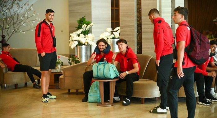 Các cầu thủ U20 Palestine thoải mái khi có mặt tại Phú Thọ