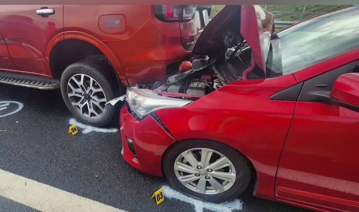 Tai nạn liên hoàn xảy ra do lái xe không giữ khoảng cách an toàn với xe chạy liền trước trên cao tốc. Ảnh: Cục CSGT