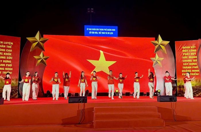 Quảng Ninh khai mạc Giải dân vũ thể thao, zumba, võ nhạc, dân vũ...