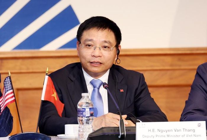 Phó Thủ tướng Nguyễn Văn Thắng ghi nhận ý kiến của các doanh nghiệp Hoa Kỳ và cho rằng, sự thành công của các doanh nghiệp Hoa Kỳ cũng chính là động lực cho sự phát triển của Việt Nam - Ảnh chinhphu.vn/Đức Tuân