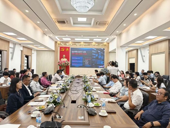 Hội thảo “Bảo hộ quyền sở hữu trí tuệ trên môi trường số-Khơi thông điểm nghẽn, phát triển văn hóa số” diễn ra ngày 27/8, tại Hà Nội do Báo Nhân Dân tổ chức. (Ảnh: Đỗ Bảo)