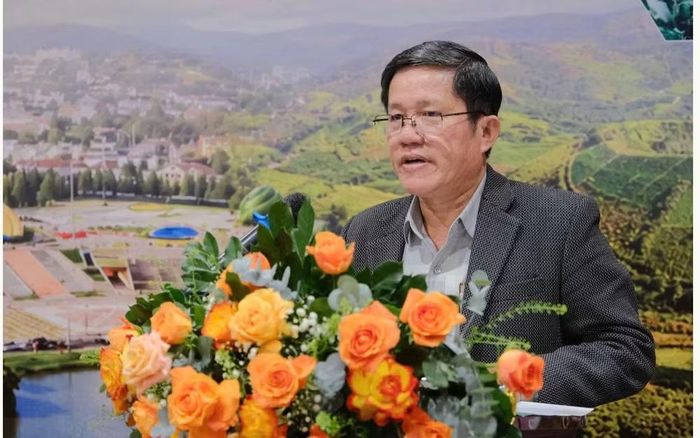 Ông Nguyễn Văn Khánh, Phó Giám đốc Sở Công thương tỉnh Lâm Đồng phát biểu tại Diễn đàn tham vấn du lịch Lâm Đồng. (Ảnh tư liệu)