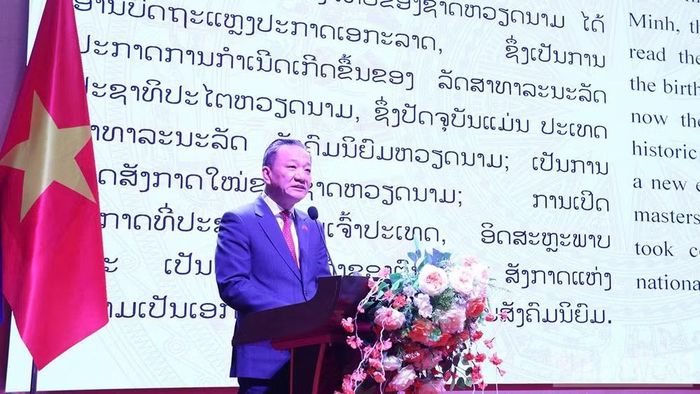 Đại sứ Nguyễn Minh Tâm phát biểu tại Tiệc chiêu đãi. (Ảnh: DUY TOÀN)