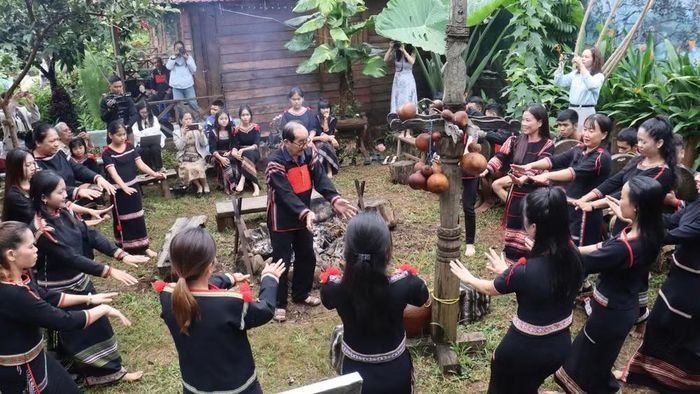 Với 45 dân tộc anh em cùng sinh sống trên địa bàn không chỉ tạo nên diện mạo văn hóa phong phú cho Đắk Lắk, mà còn mở ra một nguồn lực đặc biệt cho phát triển. (Ảnh: CTV)