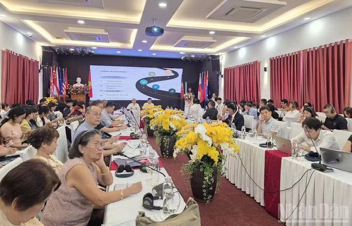 Hội thảo quốc tế “Phát triển kinh tế và Chuyển đổi bền vững - EDAST 2026”. (Ảnh: AN NGUYÊN)