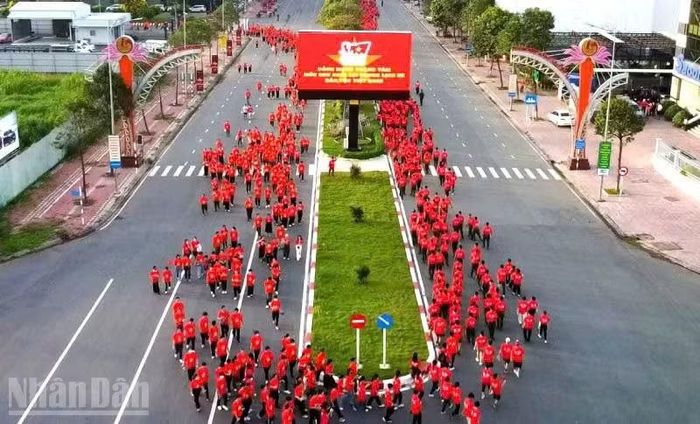 Tại Tây Ninh, chương trình cấp tỉnh diễn ra ở Công viên phường Long An (đường Hùng Vương, phường Long An). (Ảnh: MINH ANH)