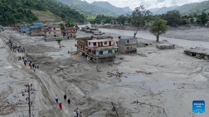  Hiện trường trận lũ quét tại Nepal. Ảnh: Tân Hoa xã