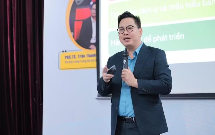 PGS.TS Trần Thành Nam.