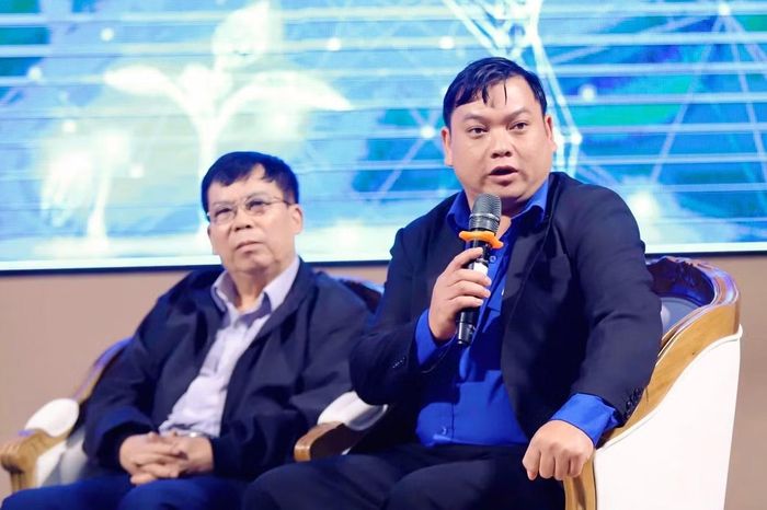 Anh Lưu Lập Đức chia sẻ tại toạ đàm.