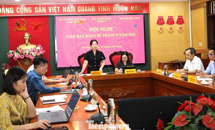 Toàn cảnh hội nghị chiều ngày 28/8