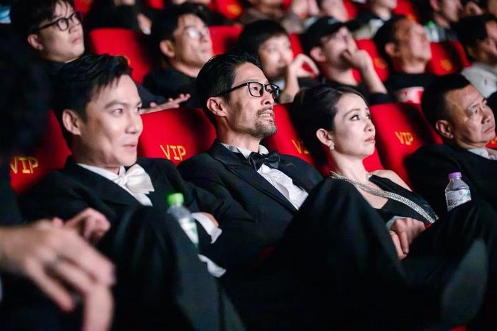 Johnny Trí Nguyễn nói "từng đề xuất phim chiếu thử lấy ý kiến khán giả".
