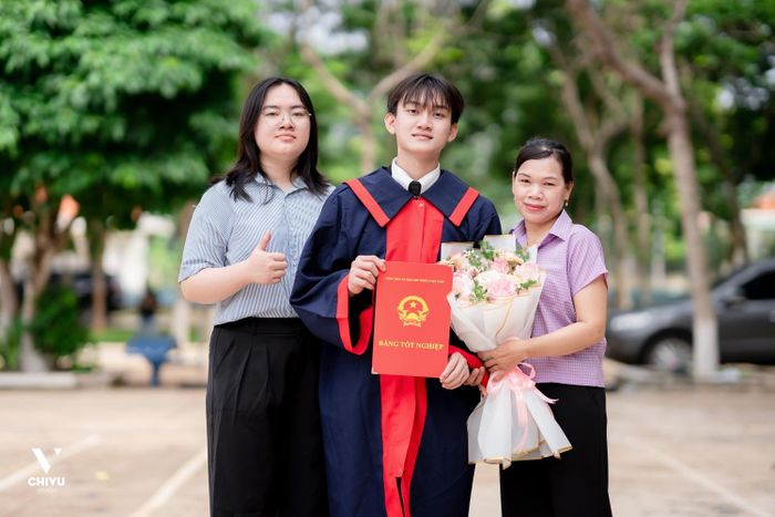 Đỗ Ngọc Luân may mắn nhận được sự hỗ từ Quỹ học bổng Thắp Sáng Niềm Tin.
