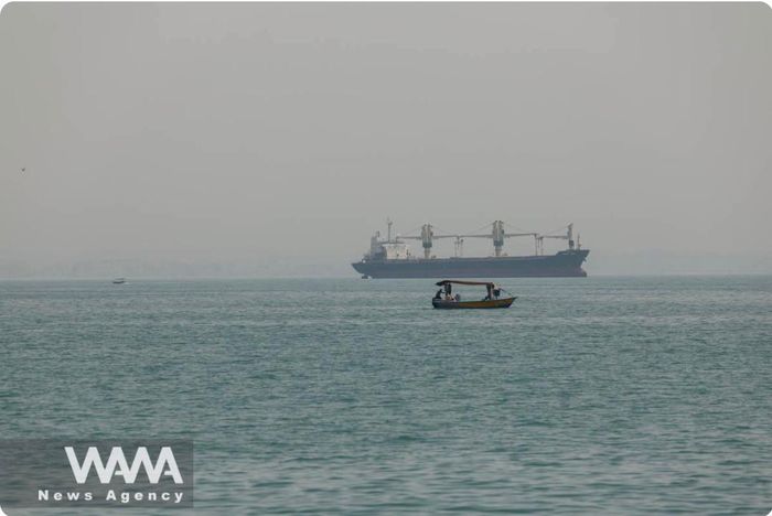 Iran dọa đánh vào lợi ích kinh tế của Mỹ nếu không dỡ bỏ lệnh phong tỏa. Ảnh: WANA