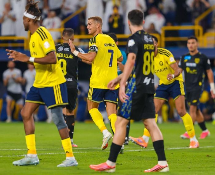 Ronaldo vẫn nối dài các kỷ lục - Ảnh: Al Nassr