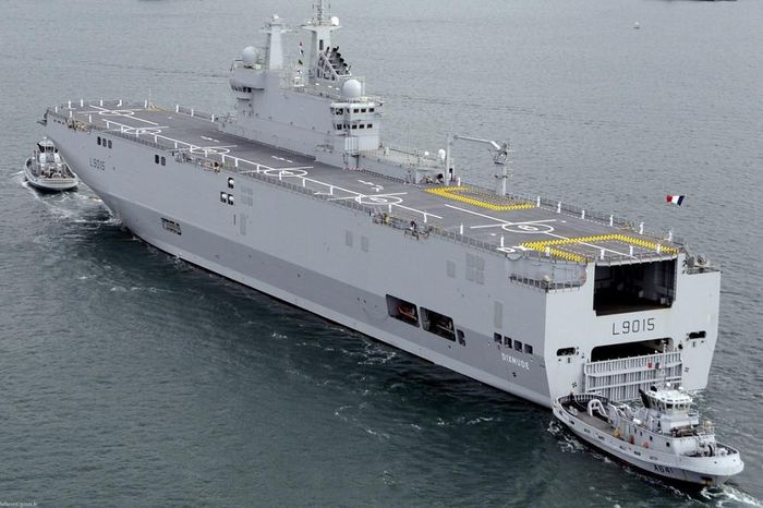 Dixmude (L9015) là chiếc tàu thứ ba thuộc lớp Mistral. Ảnh: Bộ Quốc phòng Pháp/Seaforces