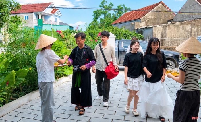 CBT biển Thịnh Lộc đang là điểm đến hấp dẫn, thu hút hàng nghìn lượt khách mỗi tháng.