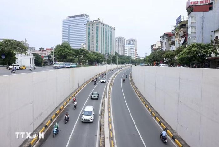 Hầm cầu vượt Kim Liên thông thoáng cả hai chiều trong buổi sáng 29/8. (Ảnh: Quốc Khánh/TTXVN)