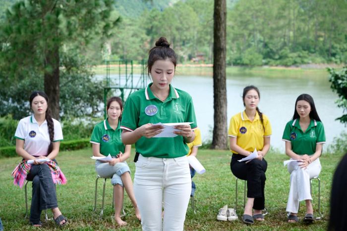 Các thí sinh mang theo bao ước mơ, nghị lực và cả những câu chuyện chưa từng được kể khi bước chân vào cuộc thi. (Ảnh: CTV/Vietnam+)