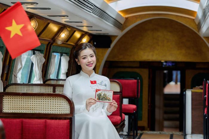 Tàu Hà Nội 5 Cửa Ô mong muốn góp phần đưa lịch sử đến gần hơn với đời sống hôm nay.