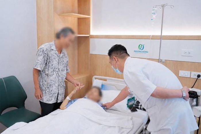 Bệnh nhân nhập viện trong tình trạng đau dữ dội, mất ngủ kéo dài và suy kiệt thể trạng (Ảnh: BVCC).