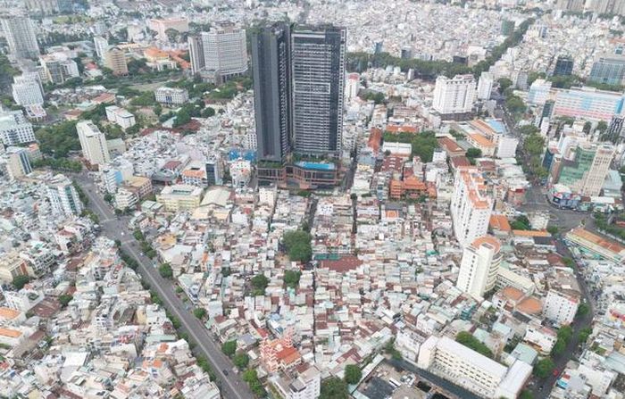 Người dân sống trong khu Mả Lạng, chợ Gà - Gạo rồi đây sẽ được bố trí tái định cư tại chỗ khi dự án hoàn thành.