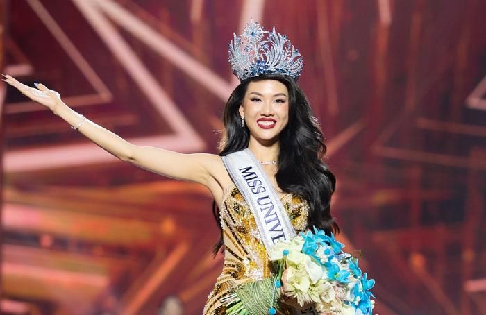 Bùi Quỳnh Hoa cho biết cô mong muốn có cơ hội học hỏi kinh nghiệm từ những cô chú, anh chị diễn viên chuyên nghiệp trong đoàn phim.