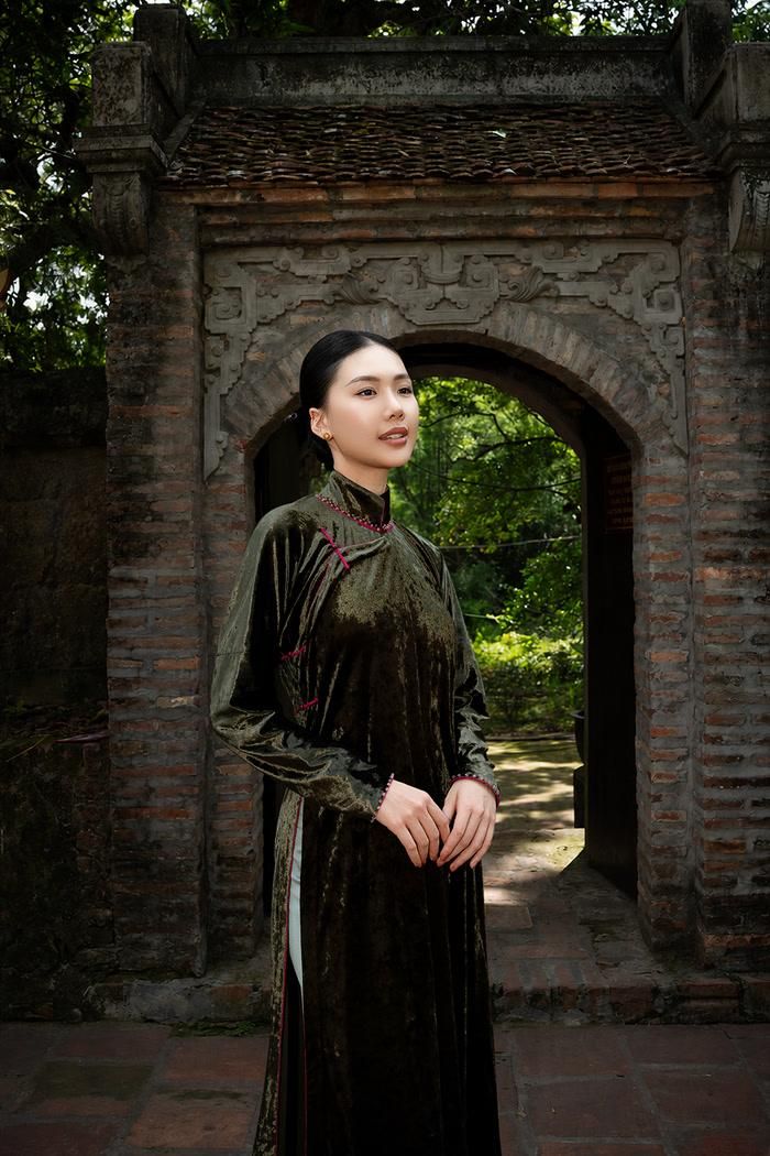 Bùi Quỳnh Hoa cho biết nếu trong tương lai có những vai diễn phù hợp, cô sẽ không ngại tiếp tục thử sức.