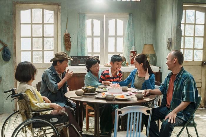 Quý Tử Vượt Giàu cũng chính thức nhập cuộc từ ngày 28/8 sau các suất chiếu sớm, đạt hơn 8 tỷ đồng doanh thu.