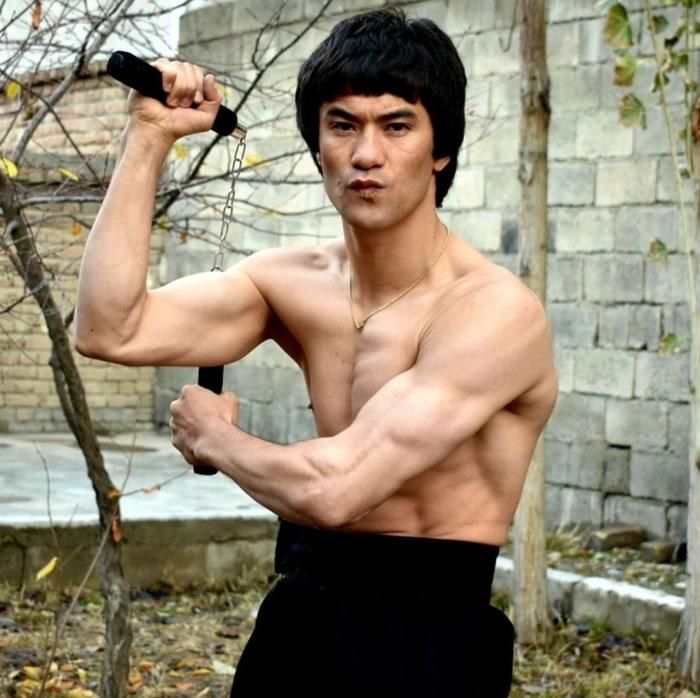 Lý Tiểu Long.