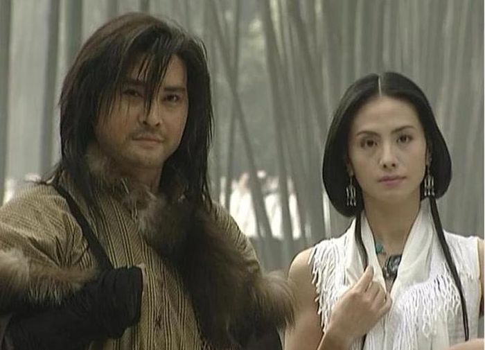 Phong Vân nổi bật với Nhiếp Phong và Bộ Kinh Vân cùng cuộc đối đầu với Hùng Bá.
