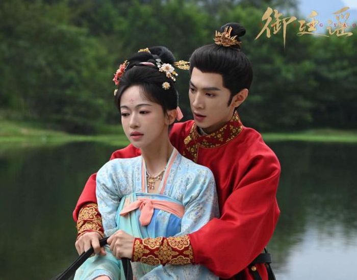 Mạnh Đình Huy và Anh Quả, tình cảm cá nhân hòa cùng lý tưởng trị quốc.