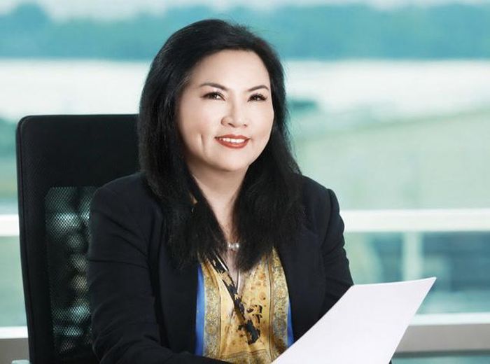 Bà Ngô Thu Thúy và những người có liên quan trực tiếp hiện nắm gần 10% vốn ACB.