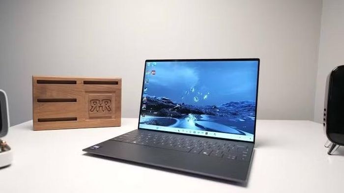 Dell XPS 13 (2025)