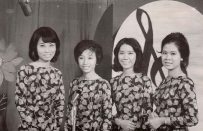 Từ trái: các ca sĩ Như Thủy, Mai Hương, Quỳnh Giao, Mai Hân. Ảnh tư liệu