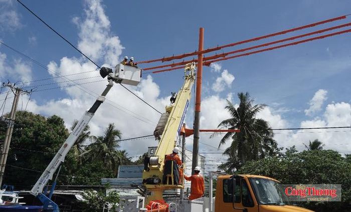 EVNSPC đã chỉ đạo đến tất cả các Công ty Điện lực trực thuộc tại 8 tỉnh thành, phố phía Nam triển khai những phương án cung cấp điện đảm bảo an toàn, liên tục dịp lễ Quốc Khánh 2/9.