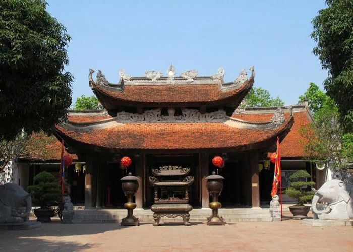  Di tích Quốc gia đặc biệt Đền Đô được lựa chọn làm điểm nhấn trung tâm trong biểu trưng của tỉnh Bắc Ninh. 