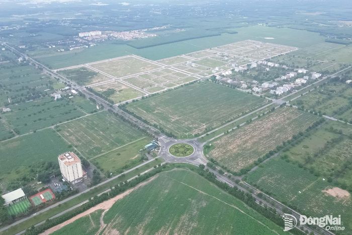 Khu vực xã Phước An, thành phố Đồng Nai – nơi đang và sắp triển khai nhiều dự án hạ tầng, trong đó có dự án khu tái định cư quy mô 44ha. Ảnh: Hoàng Lộc