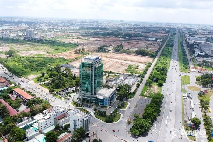 Khu công nghiệp Biên Hòa 1 mới hoàn thành giải phóng mặt bằng để chuyển đổi công năng. Ảnh: Hoàng Lộc