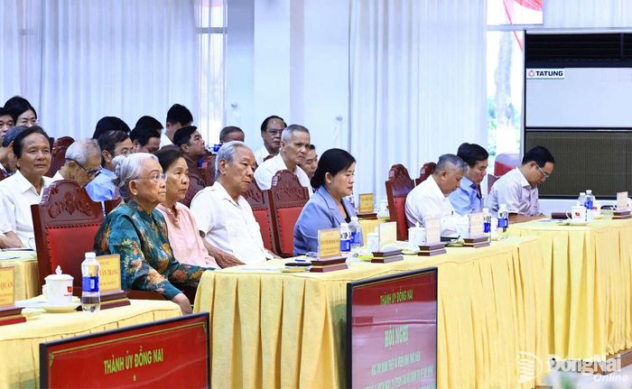 Các đại biểu dự hội nghị. Ảnh: Công Nghĩa